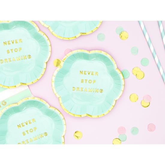 6 platos verde menta pastel con borde dorado "Never stop dreaming" de papel (13 cm) - Yummy 6 platos verde menta pastel con borde dorado "Never stop dreaming" de papel (13 cm) - Yummy